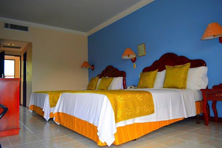 莫拉莱斯国际酒店及会议中心 Ibagué 外观 照片 A room at the hotel